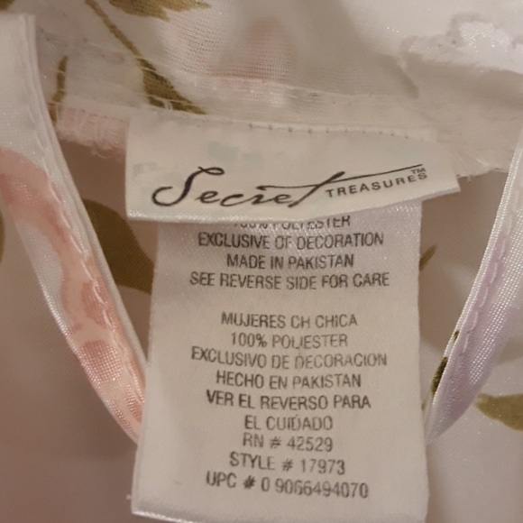 Ladies Silk Robe **2/$15** - Picture 6 of 6